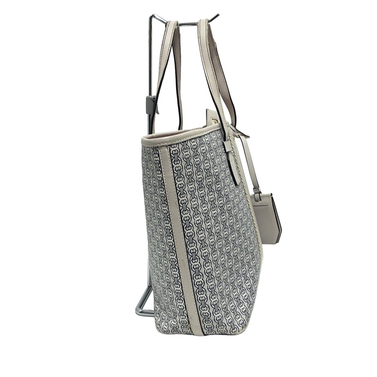 美品　トリーバーチ　ハンドバッグ　ロゴ　PVC グレー TORY BURCH(トリーバーチ) ハンドバッグ - ライトグレー×白