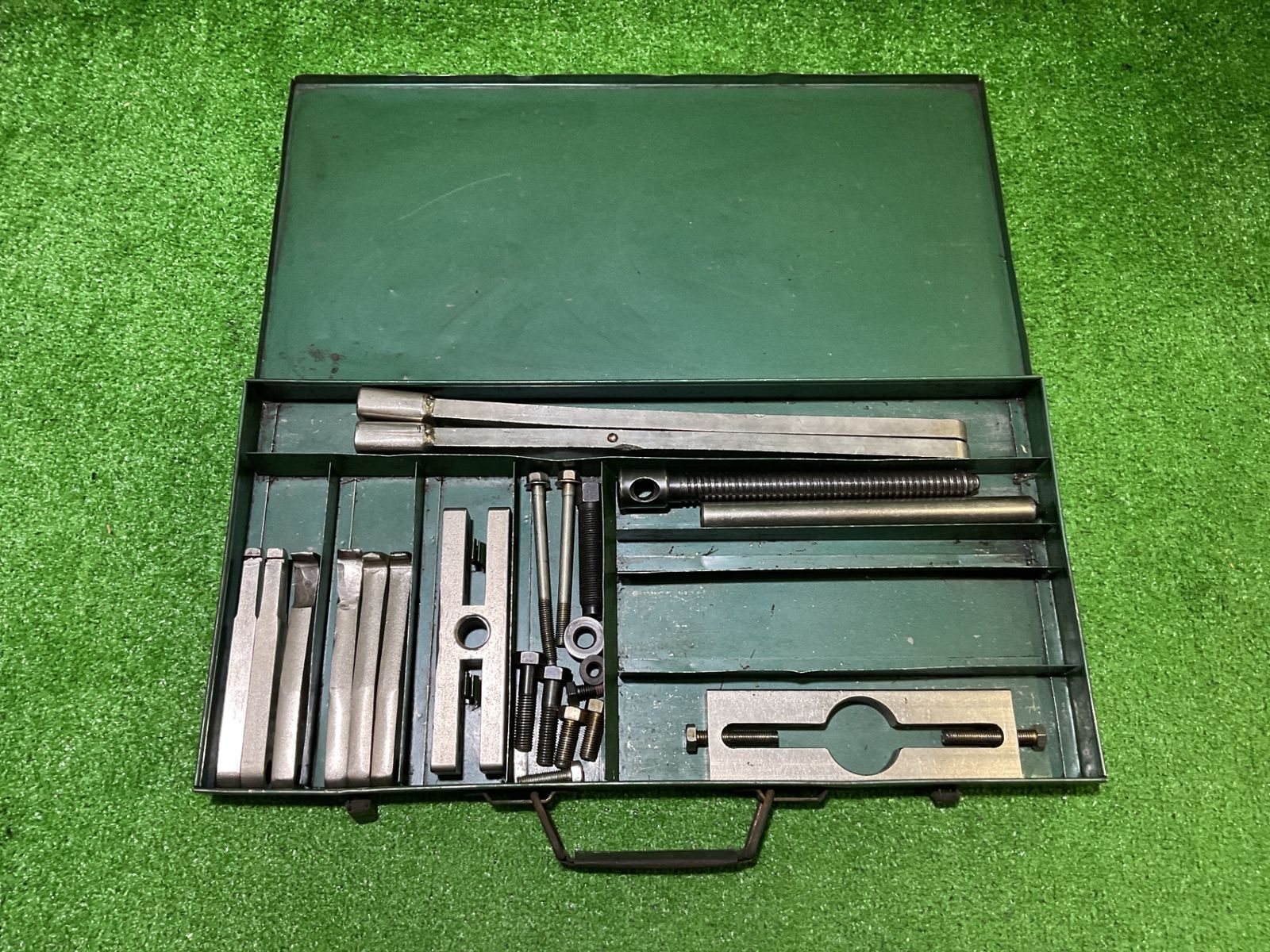 マツダ純正 49 0839 425C ベアリングプーラーセット㊲ 動作未 揃っているか不明 使用感有 現状品 25-93 HRDEVELOPMENT_JP