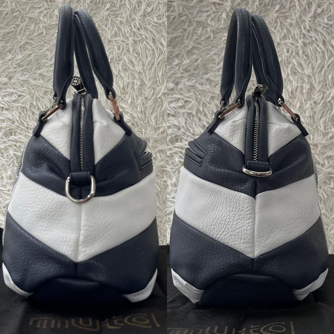 美品 MUTA ムータ 2way ショルダーバッグ ボーダー 8バッグ