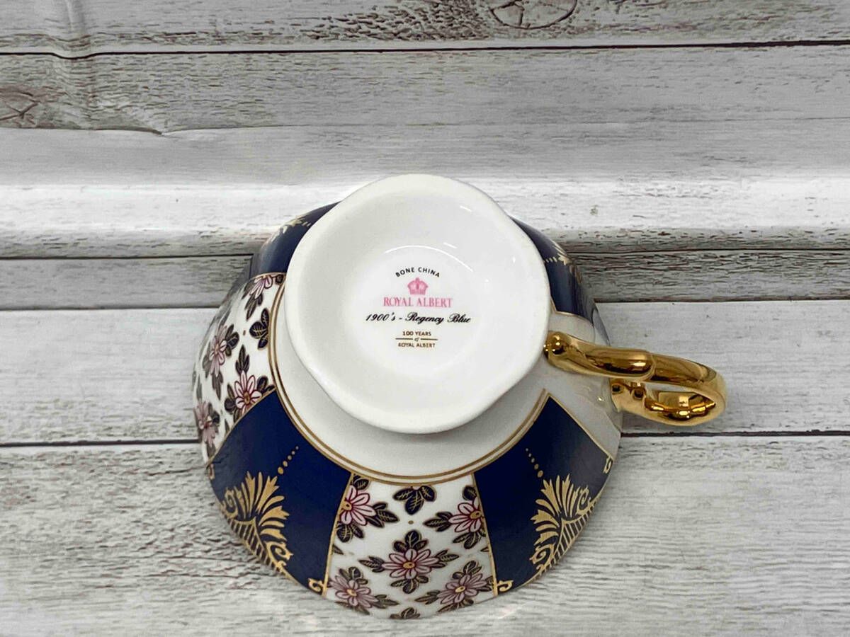 ROYAL ALBERT