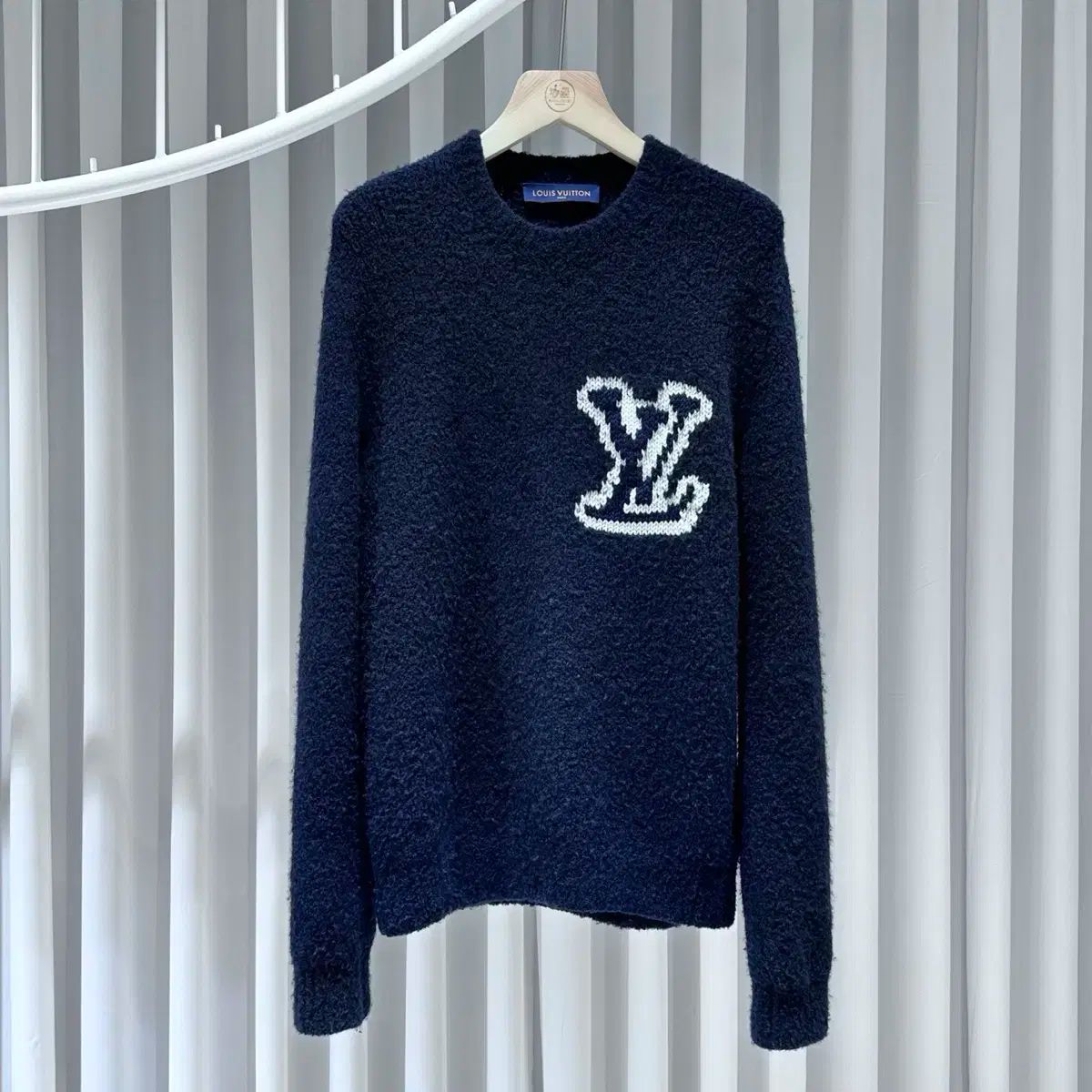 LOUIS VUITTON ダークブルー ニット LOUIS VUITTON ダークネイビー