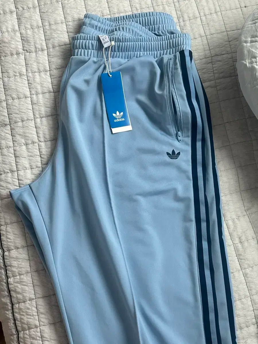 adidas アディダス トラックパンツ XXL