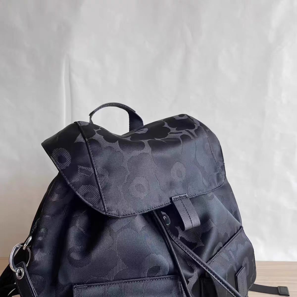 新品】Marimekko マリメッコ リュック リュックサック ブラック 