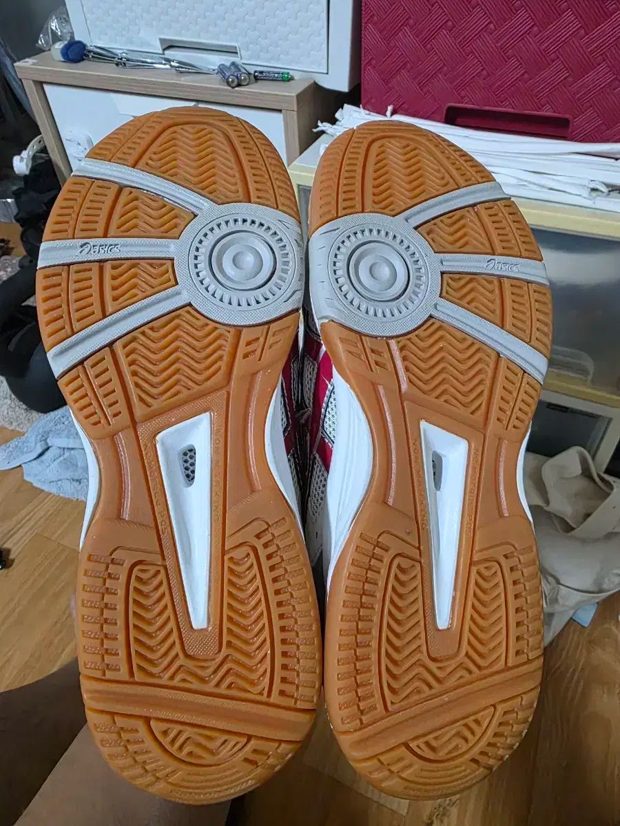 asics アシックス