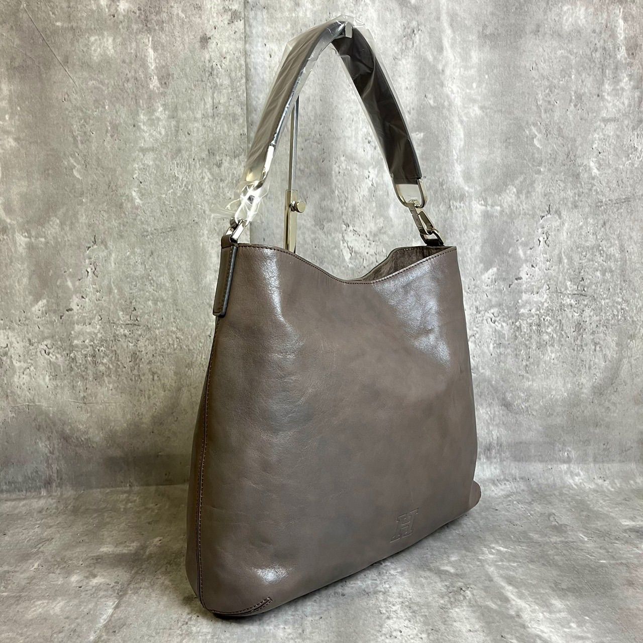 ✨良品✨ HIROFU ヒロフ ワンショルダーバッグ トートバッグ ロゴ型 