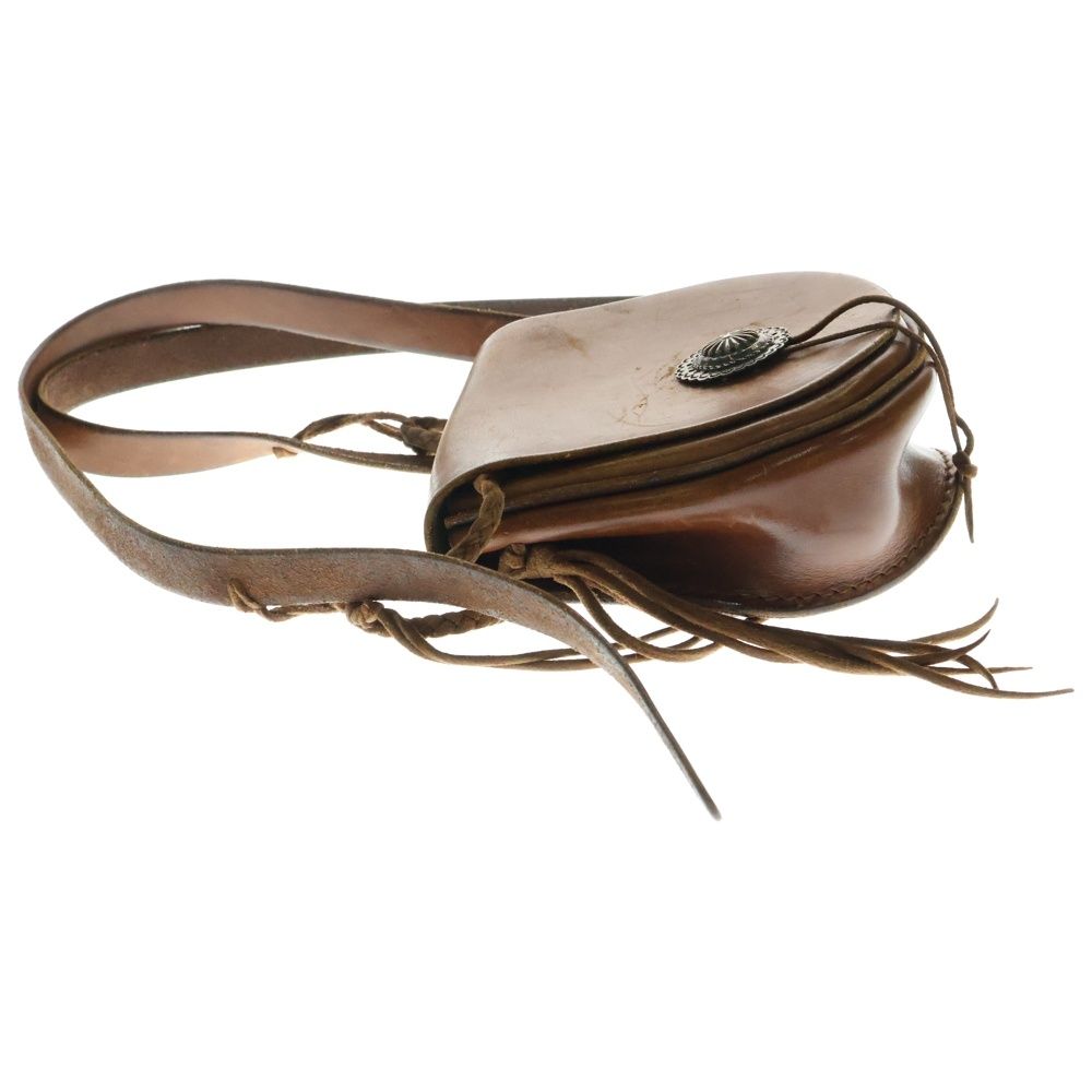 goro's (ゴローズ) サドルレザー 丸型メディスンバッグ ブラウン