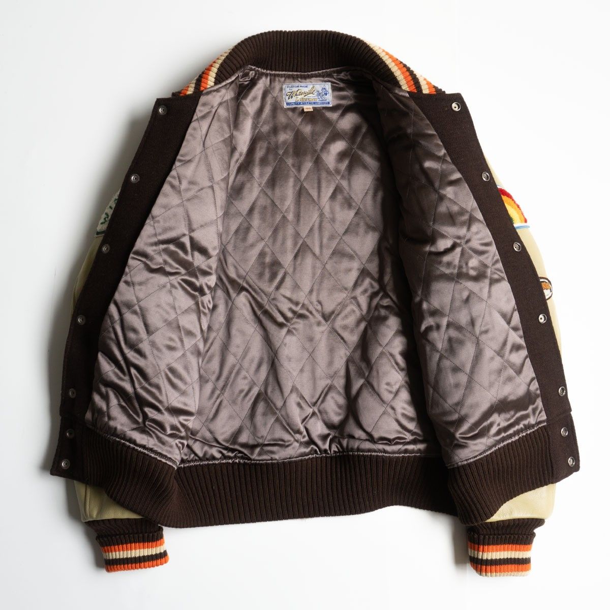 美品】WHITESVILLE【フルデコ レザースリーブ スタジャン】40