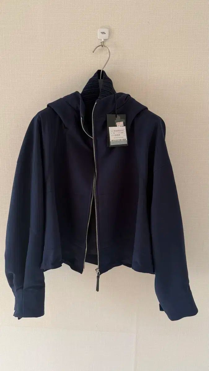 コレクション フードアウター