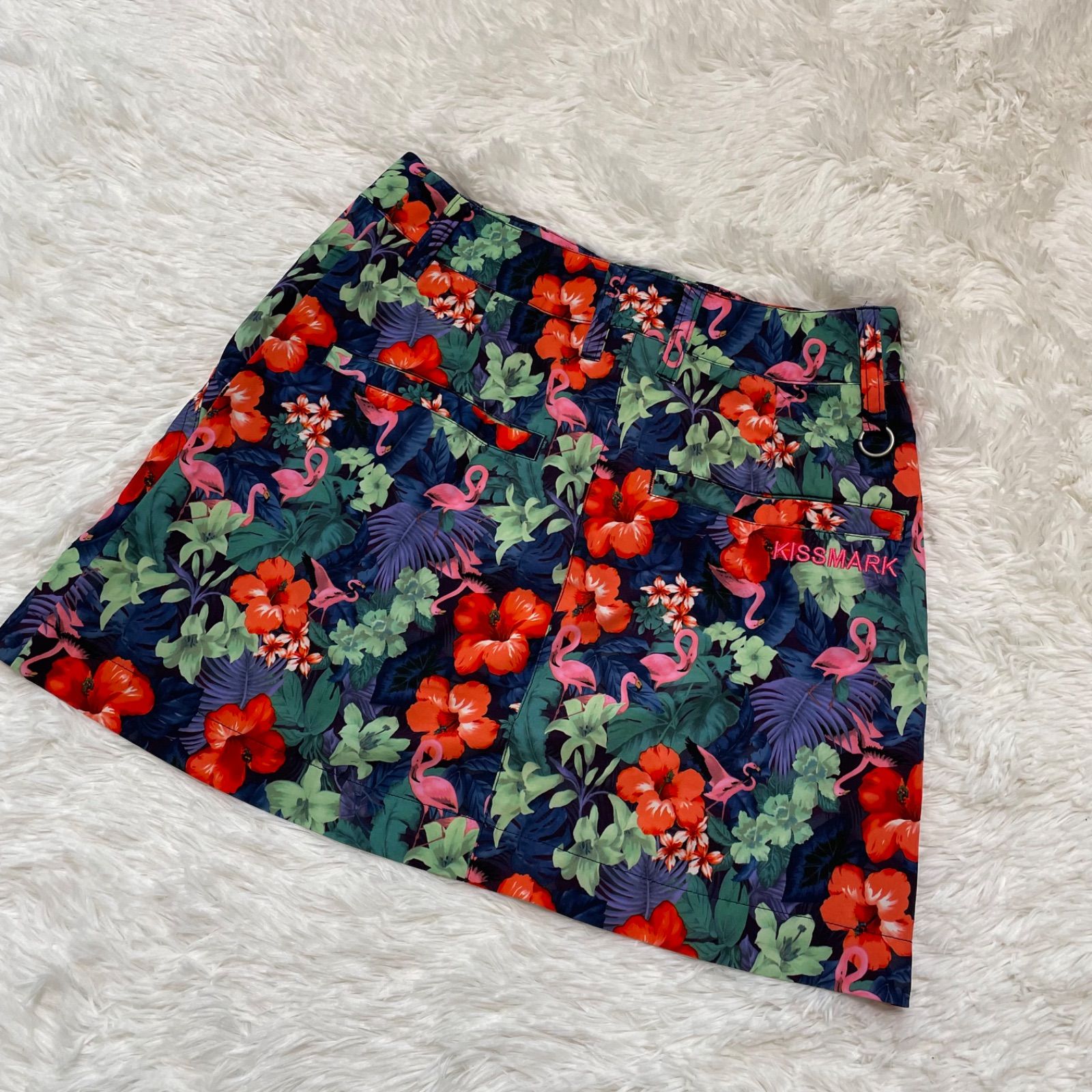 美品 キスマーク ミニスカート ゴルフウェア 花柄 フラミンゴ 5号  