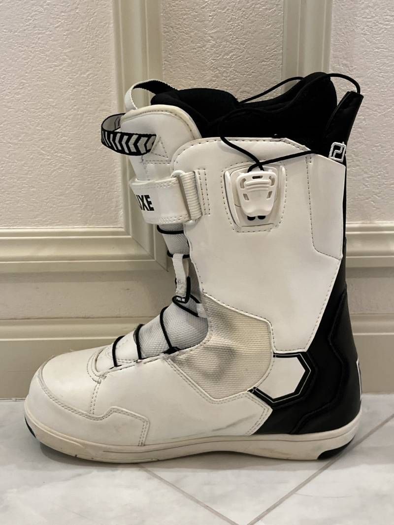 ディーラックス ID WOWコラボ DEELUXE ID WOWコラボ 25.5