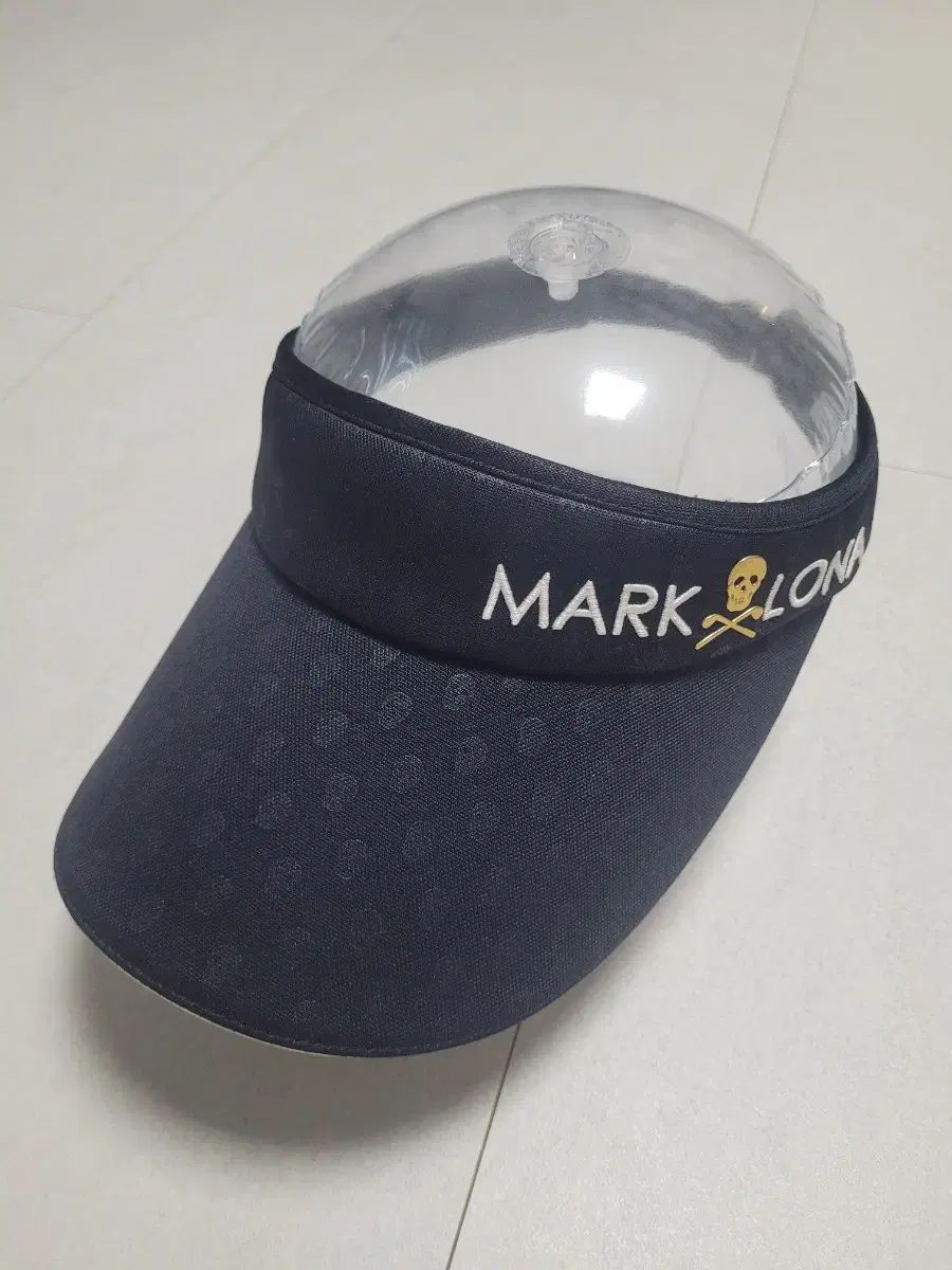購入 MARK & LONA(マークアンドロナ) ゴルフ 帽子 サンキャップ 正規品