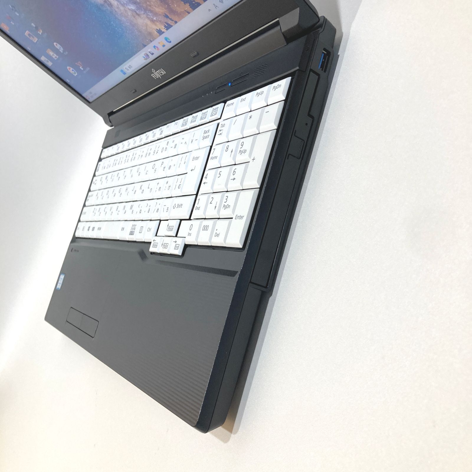 整備済み】NEC/SSD/Windows11/Blu-ray/ノートパソコン/corei7/レッド