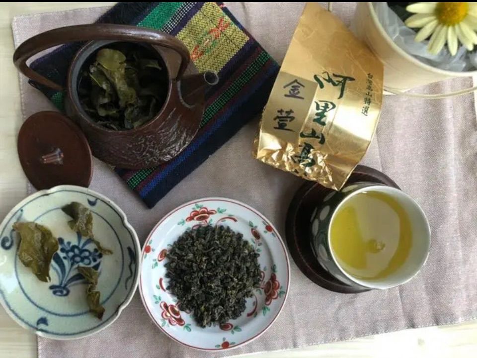 台湾阿里山高山茶 三兄弟 ☆ 台湾の高級茶 100%無添加 產地直送