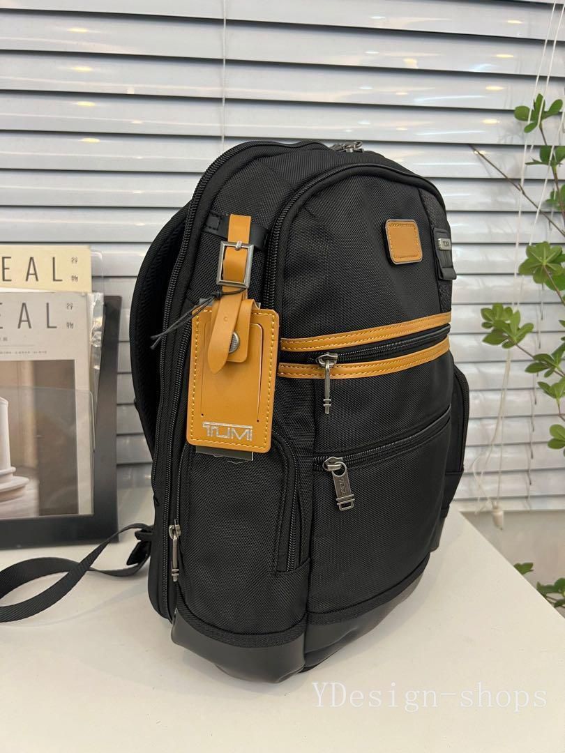 新品 TUMI ビジネスリュック コンパクト 多機能 2223681