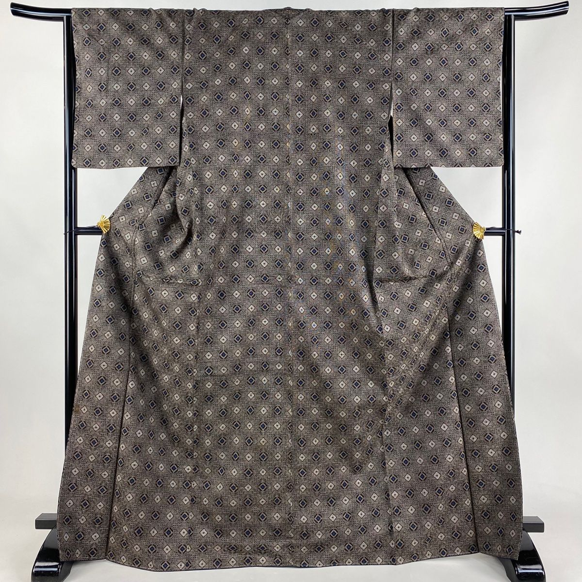 紬 身丈170cm 裄丈64cm M 袷 幾何学模様 焦茶色 正絹 名品