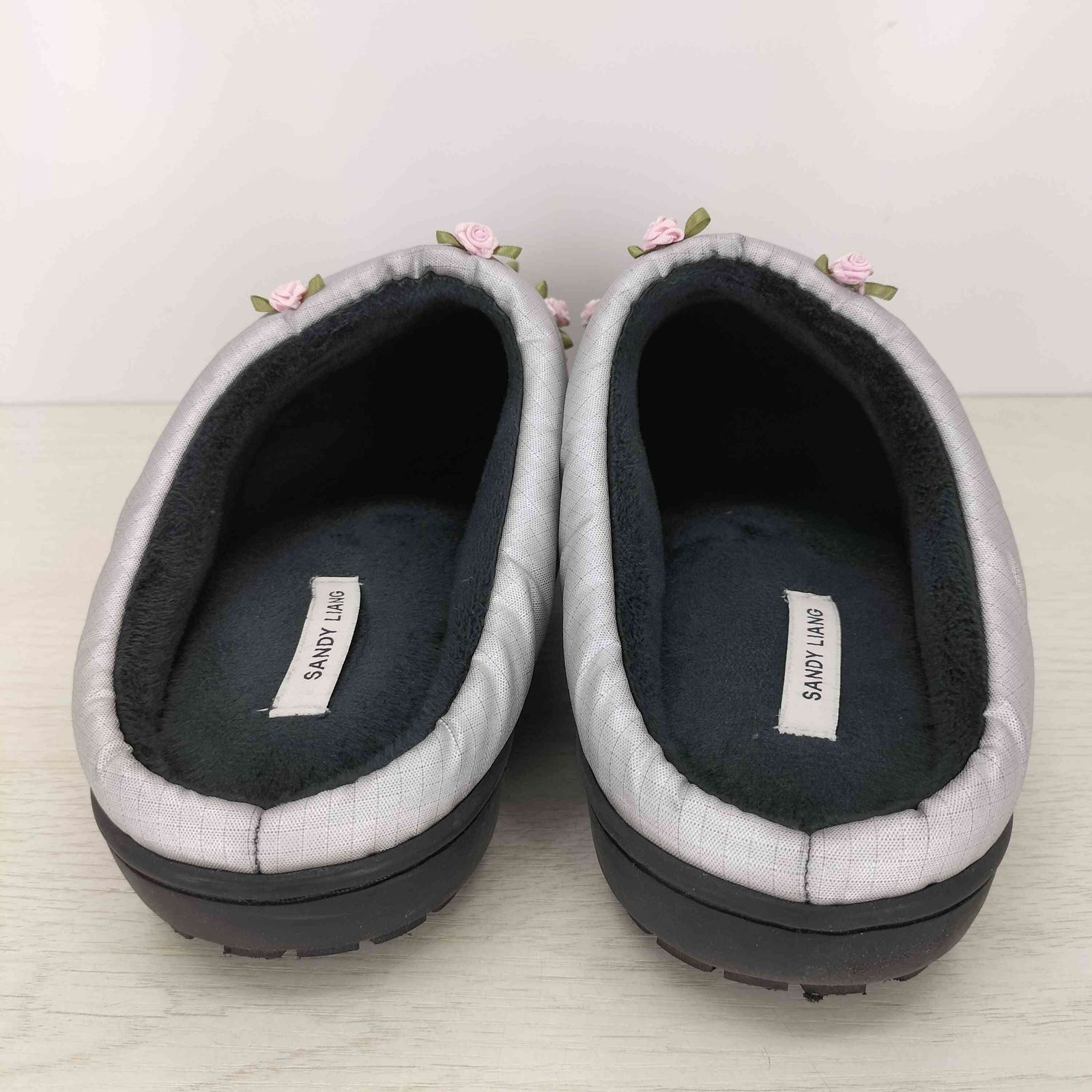 【完売品】【新品未使用】SUBU Sandy Liang in ROSETTES 完売品】【新品未使用】SUBU Sandy Liang in ROSETTES