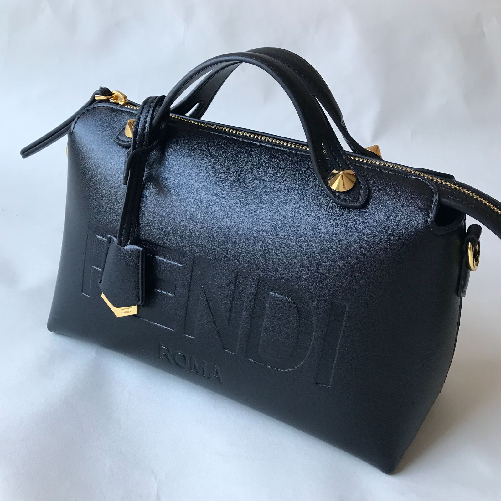 保障できる 最終値下げ！ FENDI バイザウェイ ミディアム ブラック ショルダー付き ショルダーバッグ - tenis.hotsport.rs