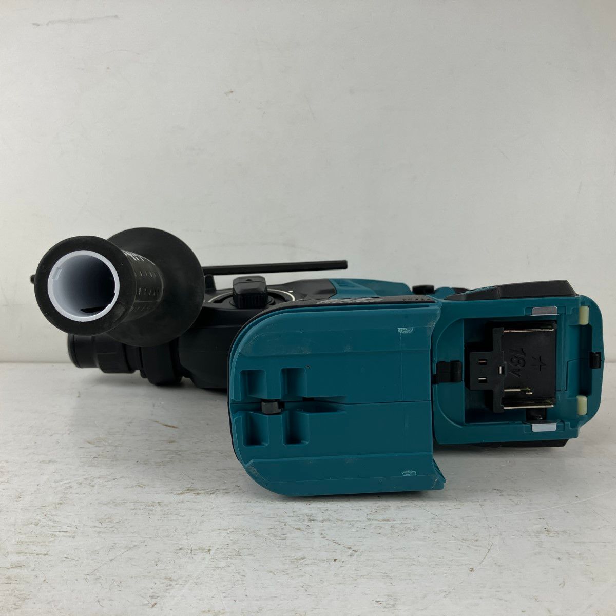 ЗЗMAKITA マキタ