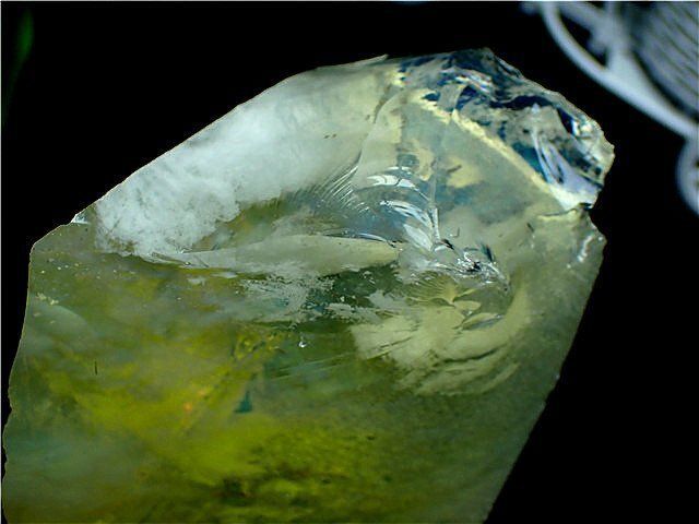 超綺麗シトリン原石B81D3/179D01C パワーストーン 天然石 虹入り黄水晶(シトリン)原石[T436-2933]