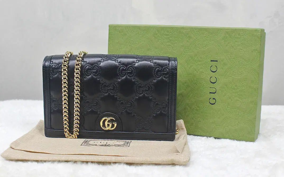 ブランド グッチ マトラッセ GG チェーン クロスバック 723787