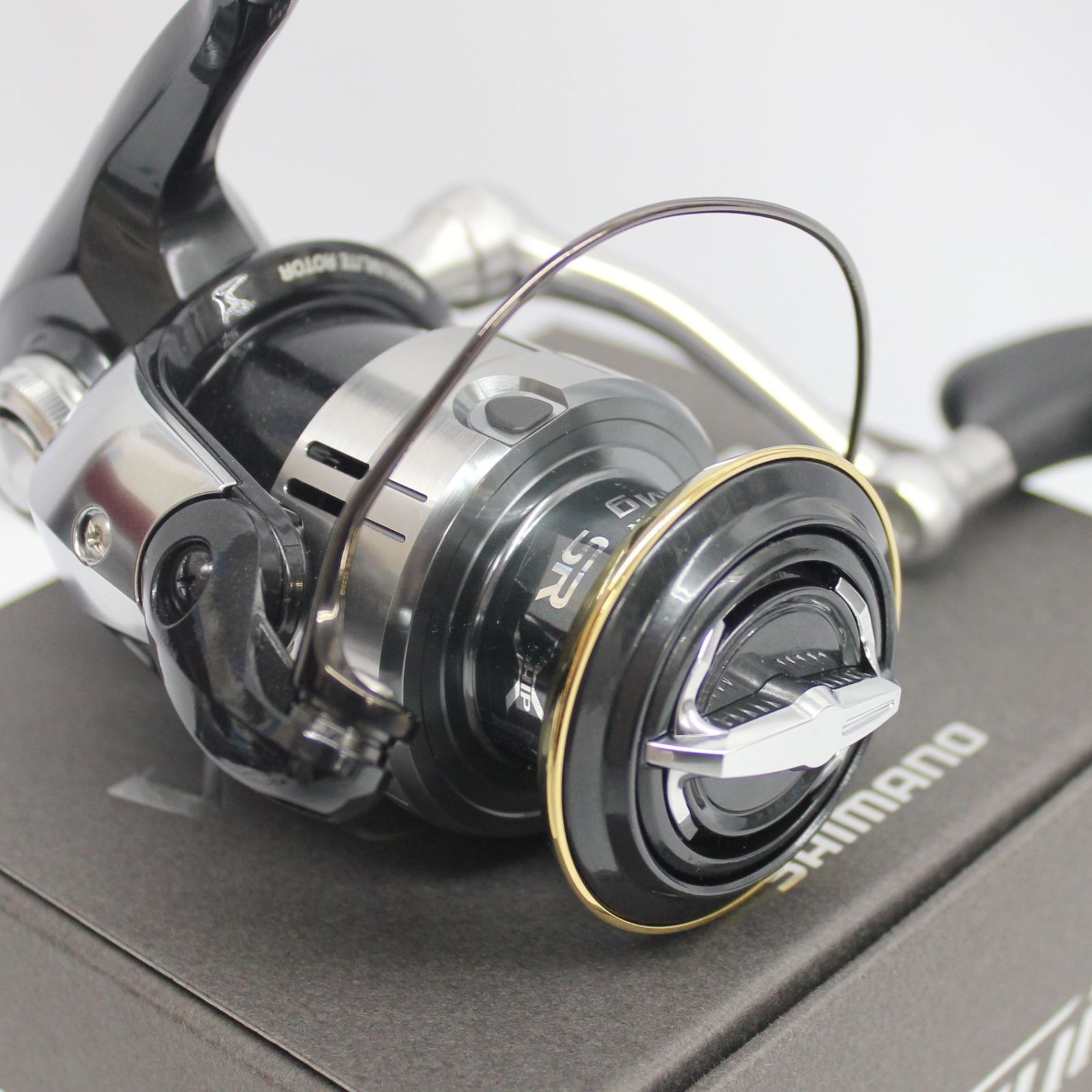 良品】SHIMANO 12 Vanquish C3000HG 02905 - メルカリ