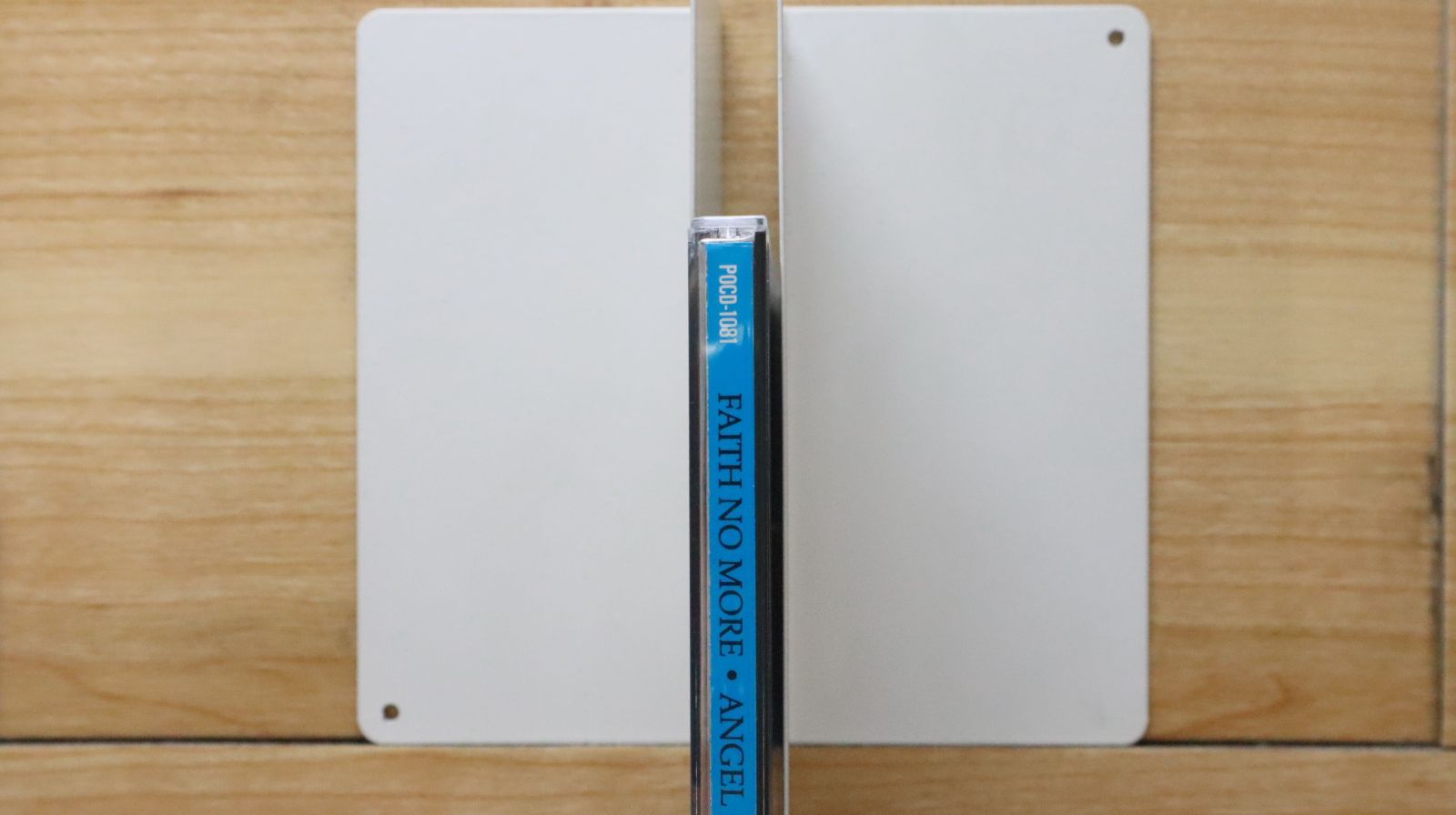 エンジェルダスト ポスター 正規品 数量限定 商品詳細 | トレカアイテムくじOnline