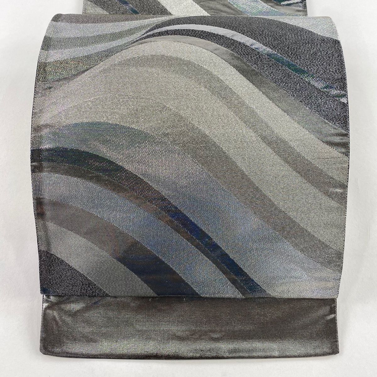 袋帯 秀品 証紙 幾何学模様 銀糸 箔 銀色 全通 正絹