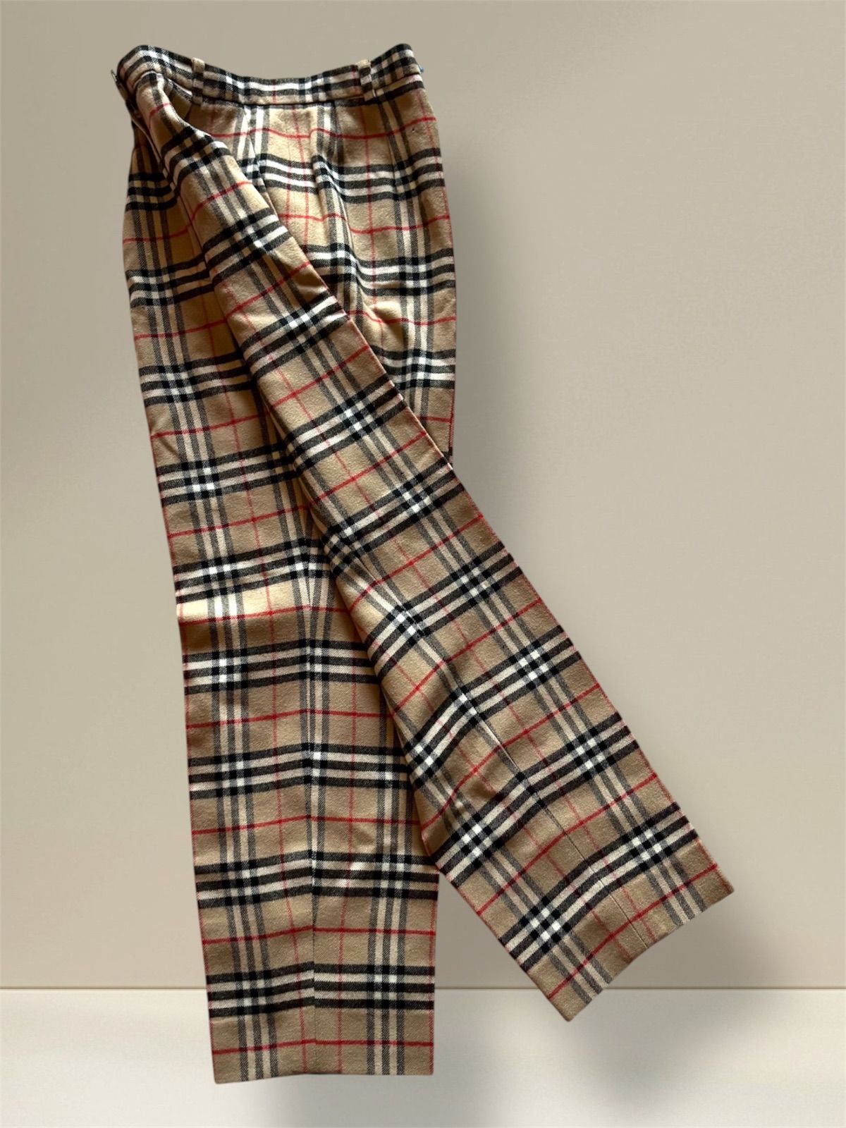 ⭐美品⭐バーバリー/BURBERRYS ノバチェック タック&センタープレス BURBERRY - 【人気】バーバリーズ ノバチェック ライナー付