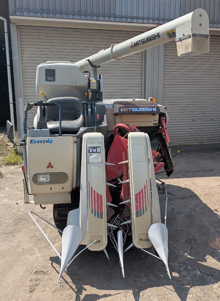 三菱 ２条刈り ディーゼルエンジンコンバインVM6 鹿児島発 三菱 2条刈り ディーゼルエンジンコンバインVM6 送料別