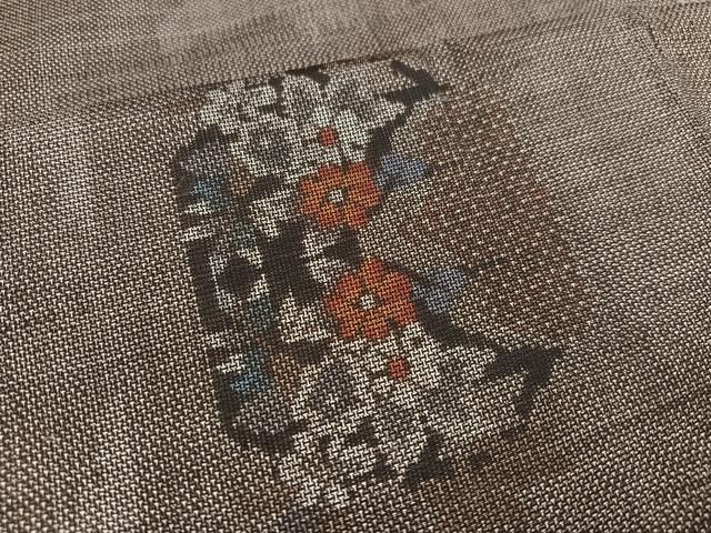 平和屋着物●本場大島紬　カタス9マルキ　亀甲草花文　正絹　逸品　未使用　AAAY8659ph 平和屋着物○本場大島紬 カタス9マルキ 亀甲草花文 正絹 逸品 未使用