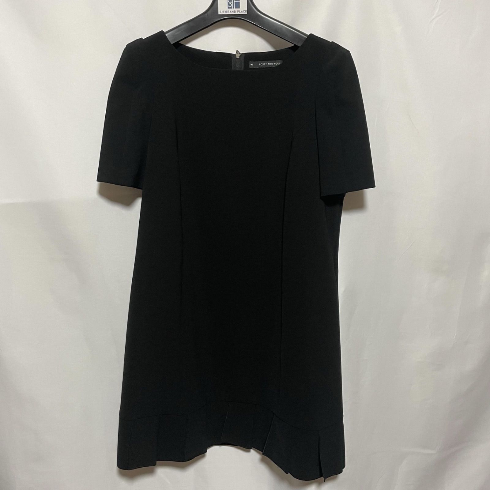 FOXEY NEW YORK フォクシーニューヨーク ブラック ワンピース 40 Lサイズ 半袖 フォーマル 礼服 バックファスナー プリーツ リボン きれいめ フェミニン ブラックフォーマル
