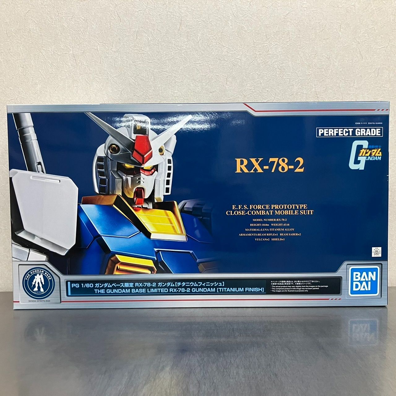 PG 1/60 RX-78-2 ガンダム チタニウムフィニッシュ プラモデル