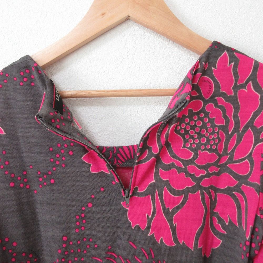 美品 LEONARD レオナール ボタニカルプリント ウール100％ 七分袖 ひざ  