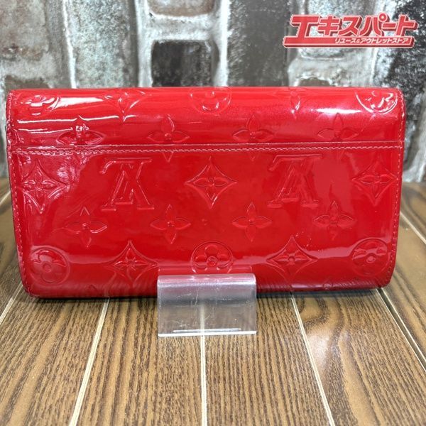LOUIS VUITTON 長財布 赤 箱付き ルイヴィトン ロゴエンボス 長財布 