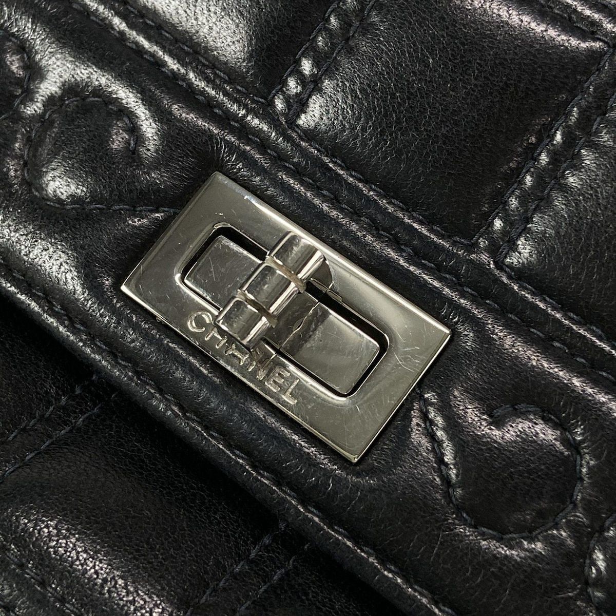 シャネル ショルダーバッグ