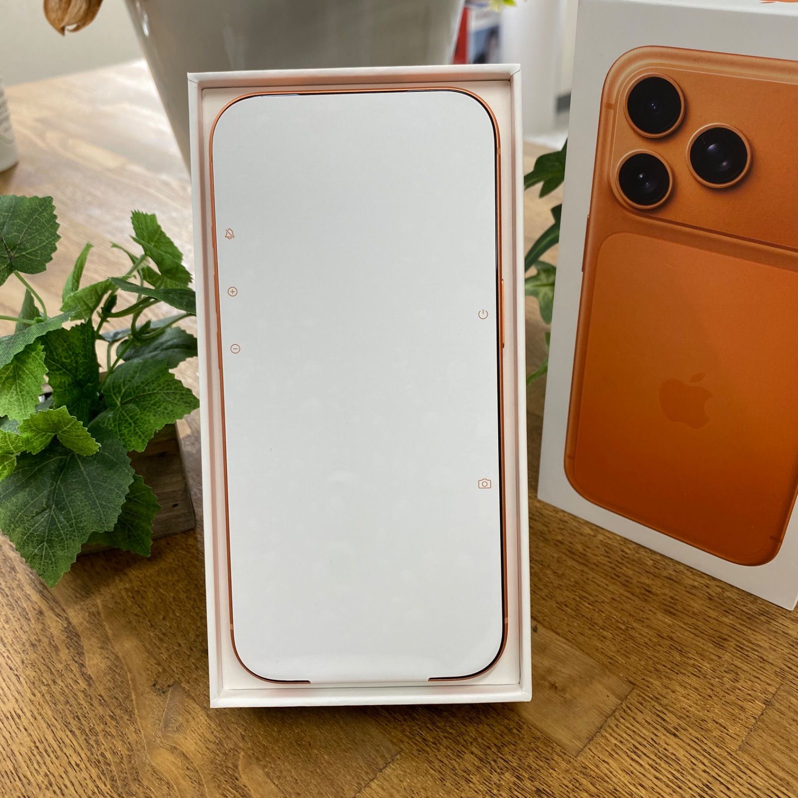 新品未開封　iPhone17Pro 512GB コズミックオレンジ 当日発送 iPhone 17 Pro Max 512GB コズミックオレンジを購入 - Apple（日本）