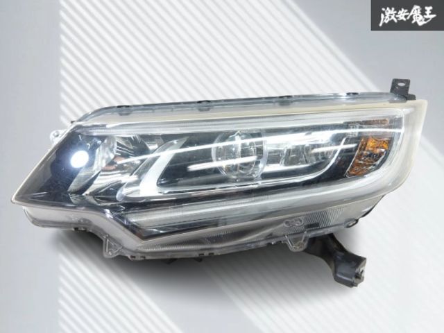 即決　フリード　GB5/GB6　ハロゲン　左ヘッドライト　純正 即決有 ホンダ フリード GB5 GB6 純正 左 ヘッドライト LED STANLEY