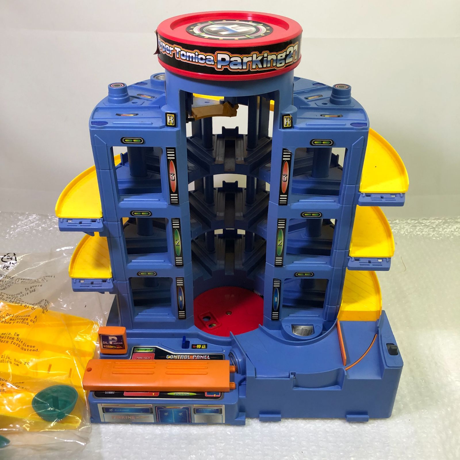トミカ】ハイパートミカパーキング21 - トミー 321番 - メルカリ