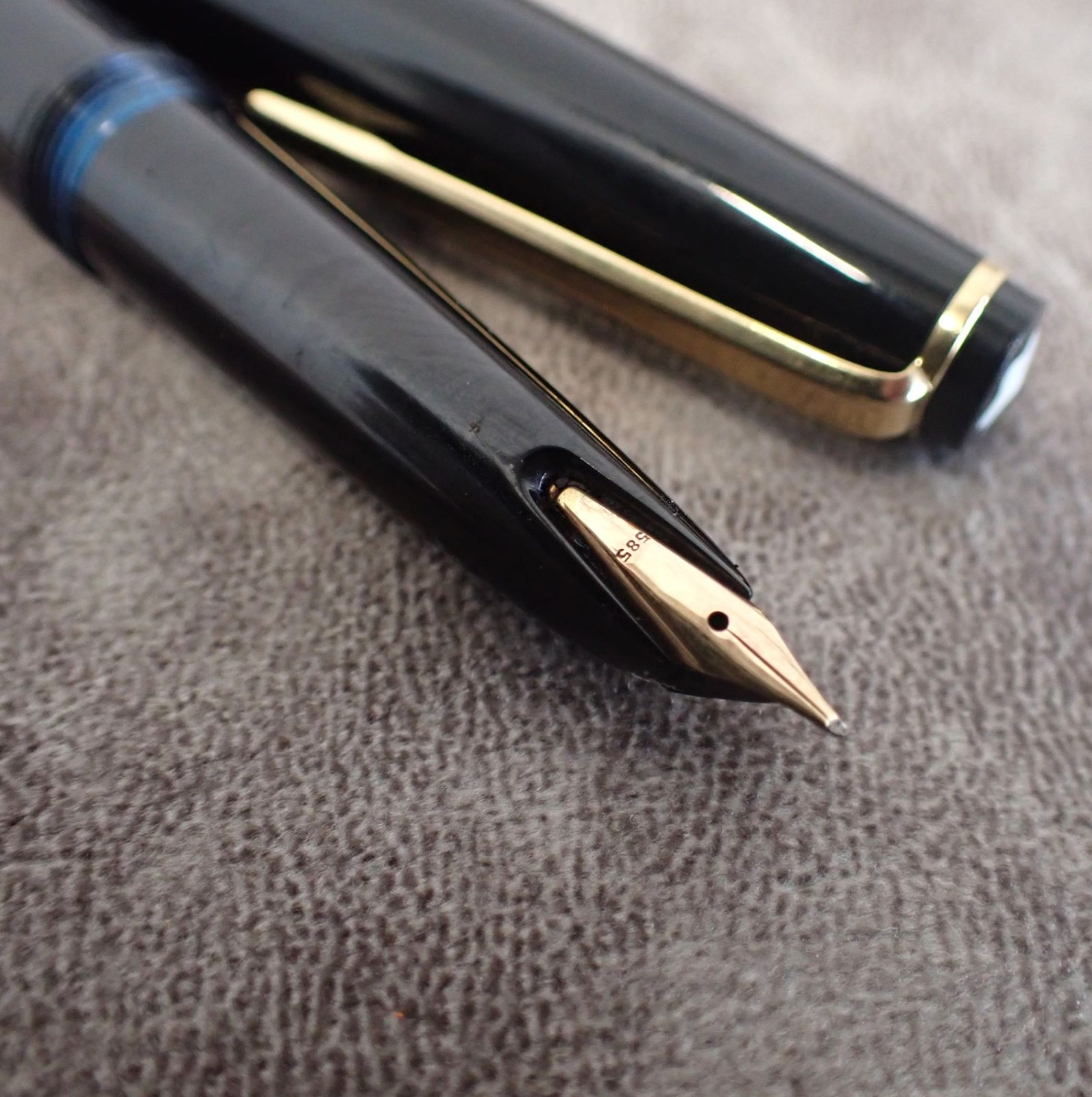 Montblanc（モンブラン） No.14 万年筆 18Kペン先 ◎Mont □MONTBLANC/モンブラン 万年筆 ペン先 585刻印 14K 文房具