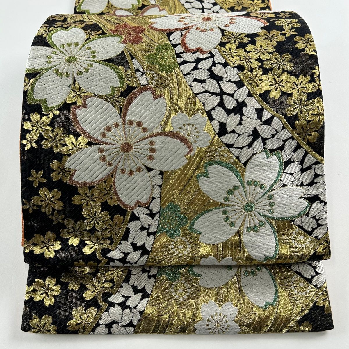 袋帯 美品 秀品 西陣織全通 夢幻錦 桜 花びら 唐織 箔 黒 六通