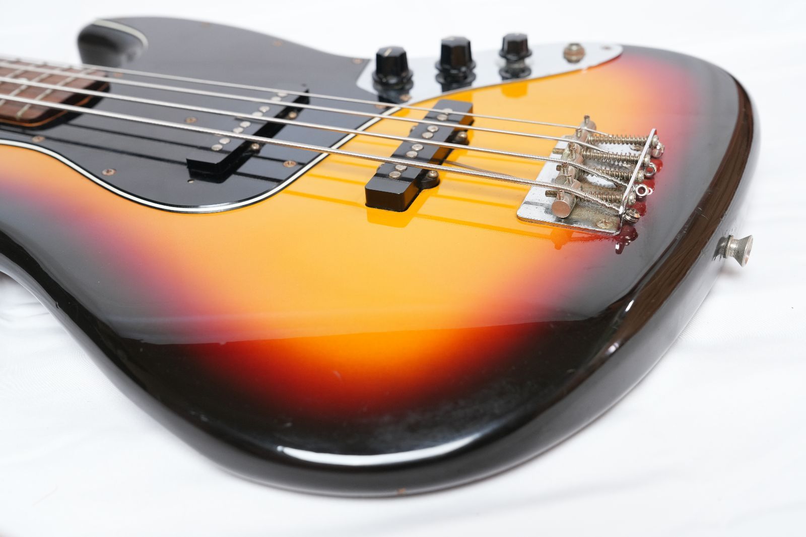 Squier by Fender ジャズベース Amazon | Squier by Fender エレキベース Classic Vibe '70s