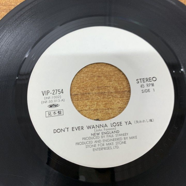BRAND NEW レコード ○01)【同梱不可】【見本盤】ニュー・イングランド/失われし魂