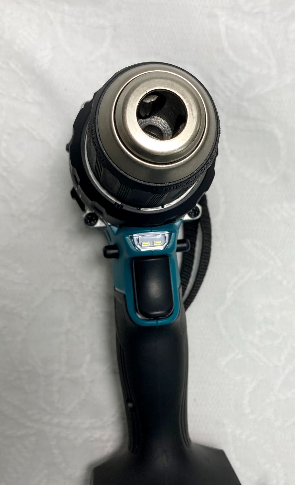 18V 充電式ドライバドリル