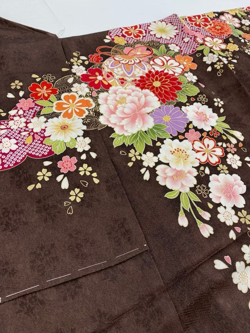 振袖 仮絵羽 舞台衣装 金彩 刺繍 紋意匠 正絹 未仕立て品 八掛付き 