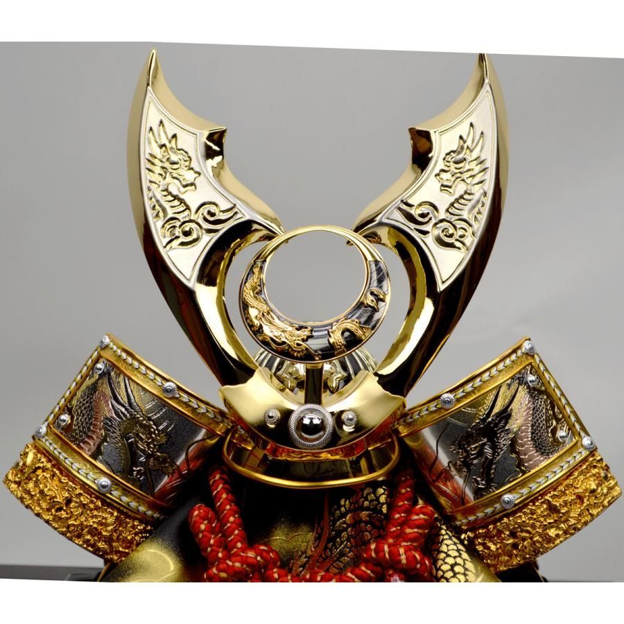 金兜 黒漆四十八間金覆輪筋兜 - 京都国立博物館 館蔵品データベース
