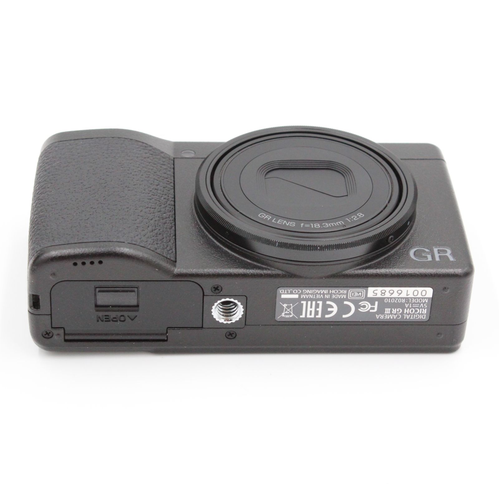 ショット数3030枚 RICOH GR III デジタルカメラ リコー 美品 ショット数2267回、元箱付き。☆美品☆ RICOH リコー GR III 3 - メルカリ