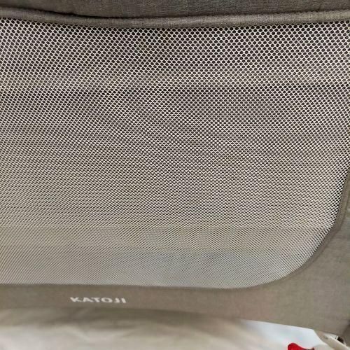 ポータブルベビーベッドおむつ替えテーブル付