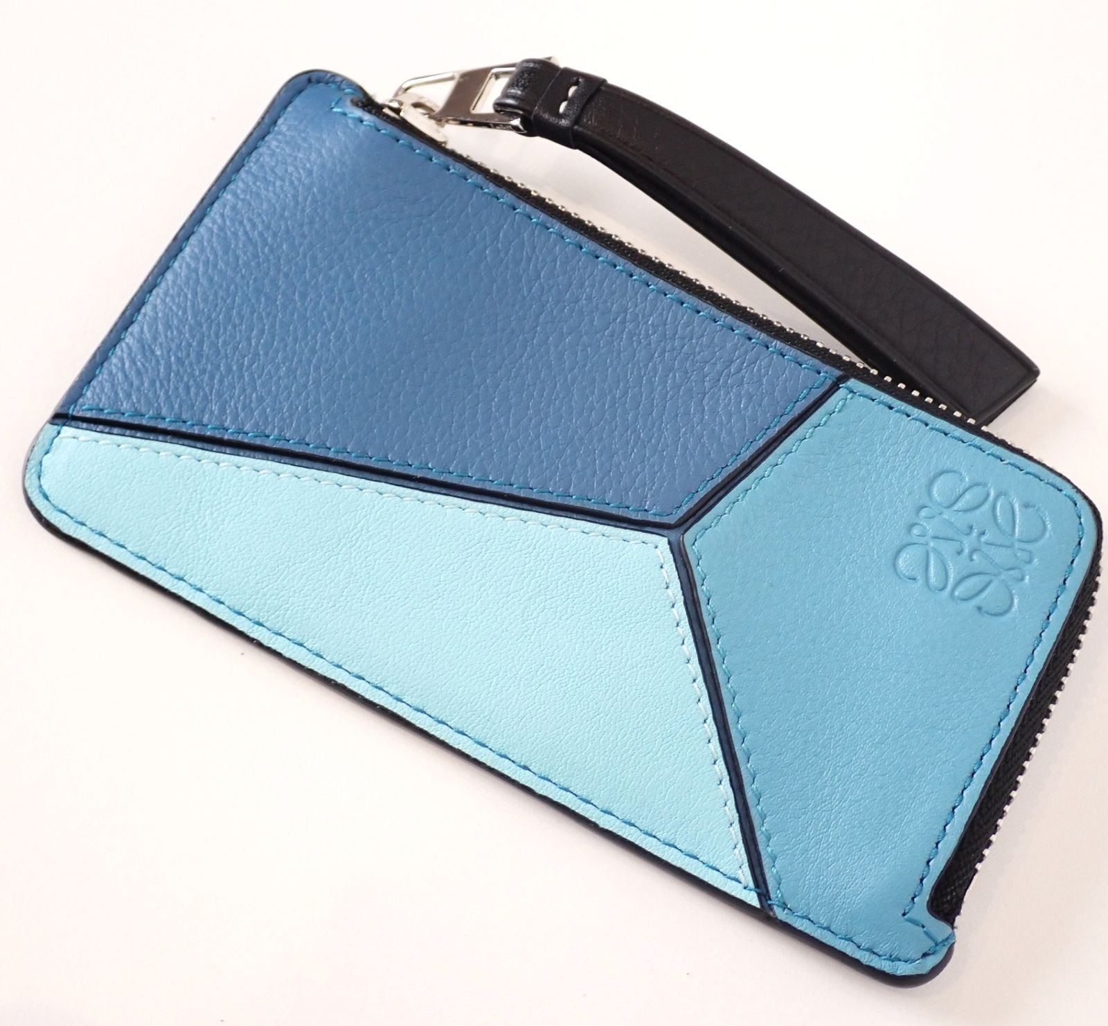 定価6万円ほど 未使用 超美品 LOEWE ロエベ パズル コインケース