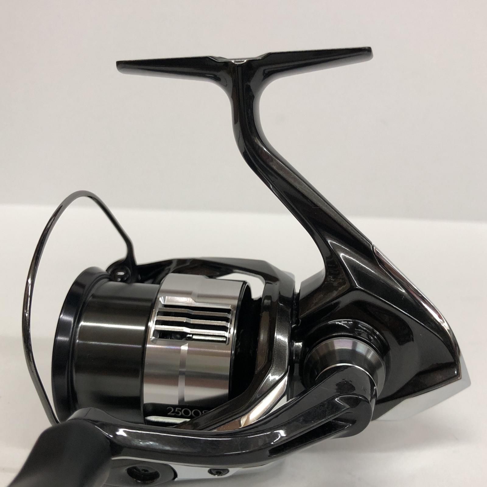 2500S スピニングリール