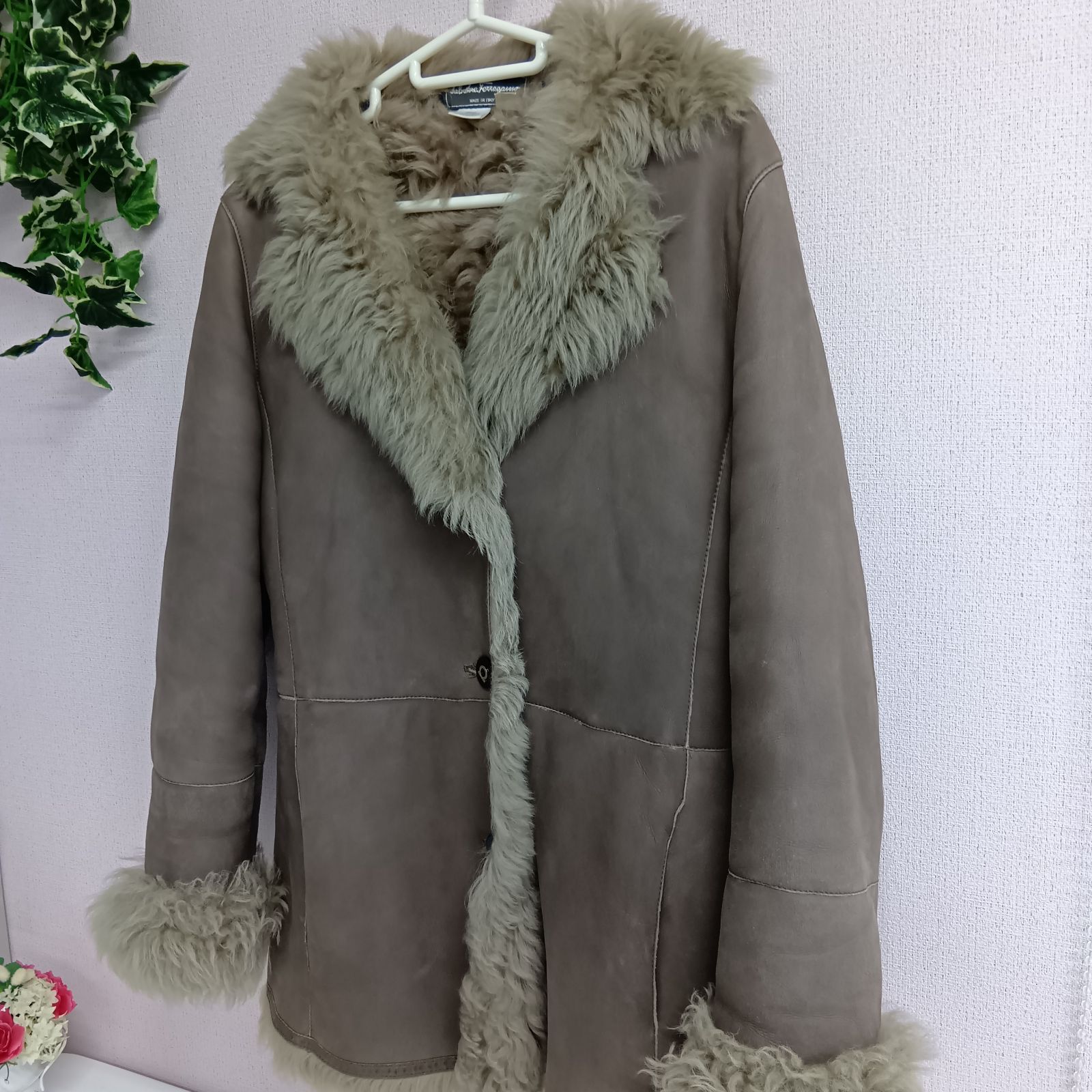 サルヴァトーレフェラガモ レザージャケット